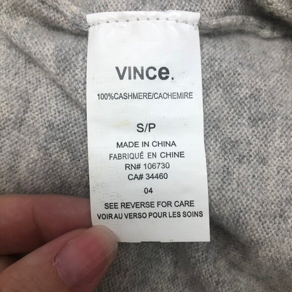 Vince 100% Cashmere Gray Turtleneck Sweater Size S HOLE - Picture 6 of 8